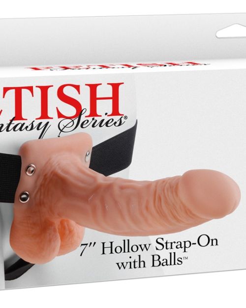 Fallo strap-on con testicoli